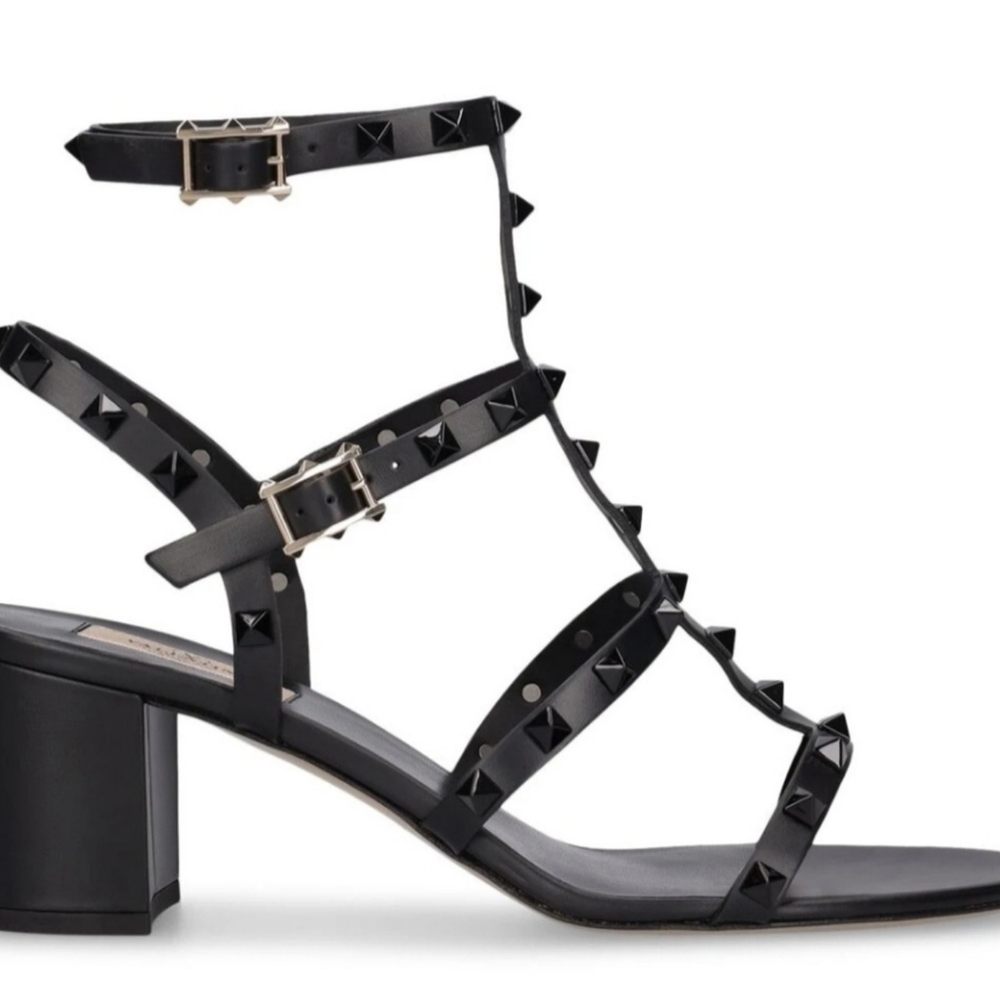 SALE, TODAY ONLY! Valentino Garavani Black Rockstud Women's Sandals